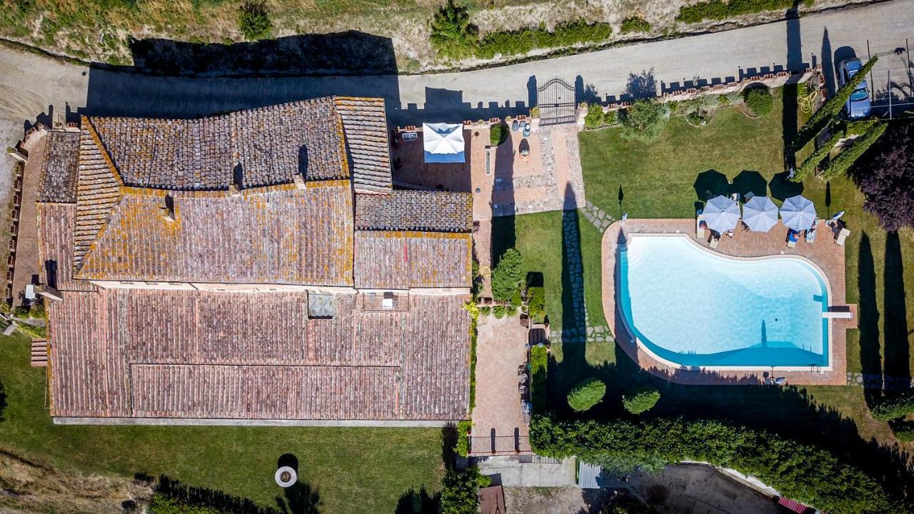 מונטלצ'ינו Agriturismo S. Eurosia מראה חיצוני תמונה