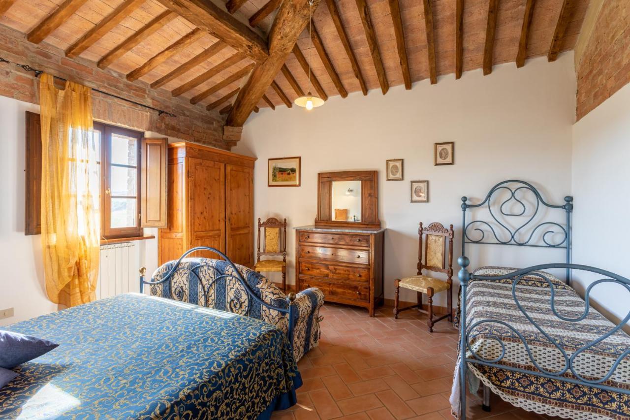 מונטלצ'ינו Agriturismo S. Eurosia מראה חיצוני תמונה