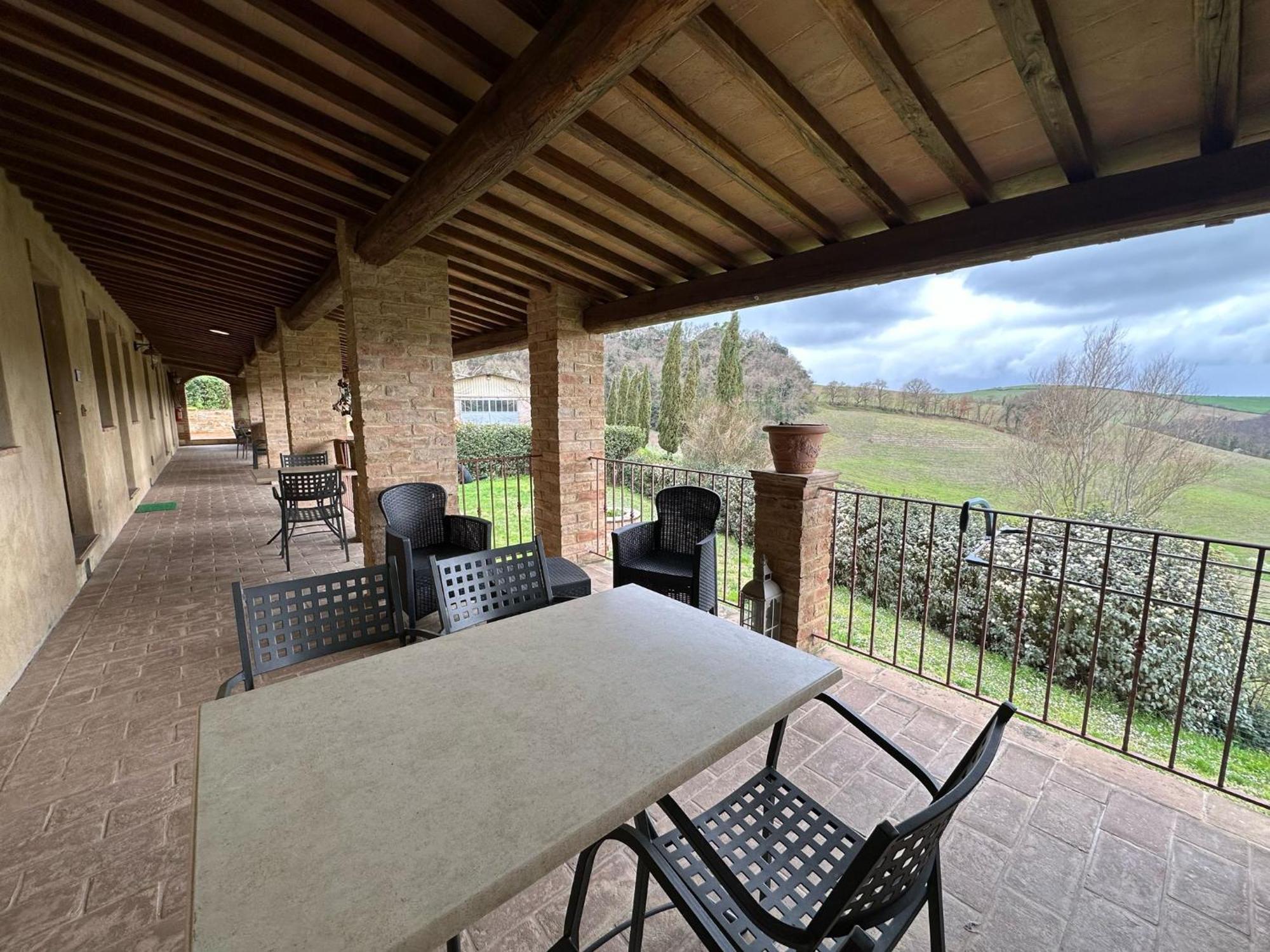 מונטלצ'ינו Agriturismo S. Eurosia מראה חיצוני תמונה