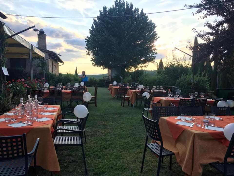 מונטלצ'ינו Agriturismo S. Eurosia מראה חיצוני תמונה